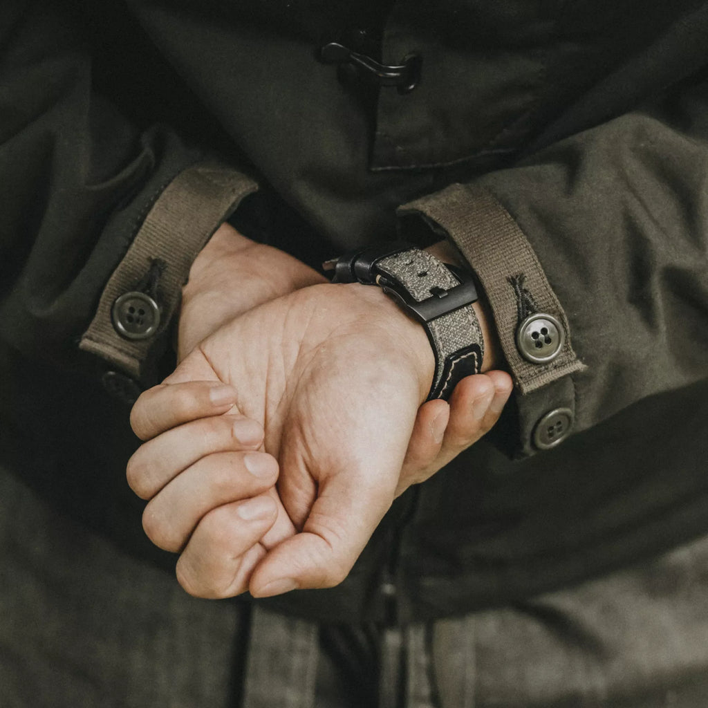 "Salt & Pepper" Swiss Army Rucksack Handmade Strap, Black Leather (for Apple Watch)