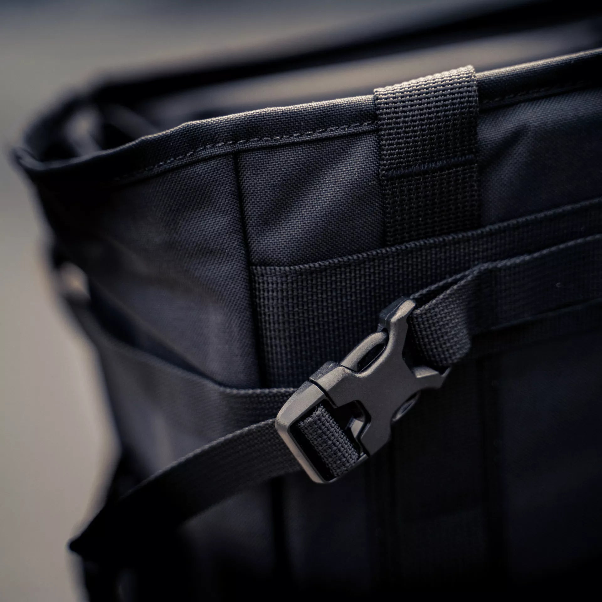 "Pioneer" Mini Basket Bag