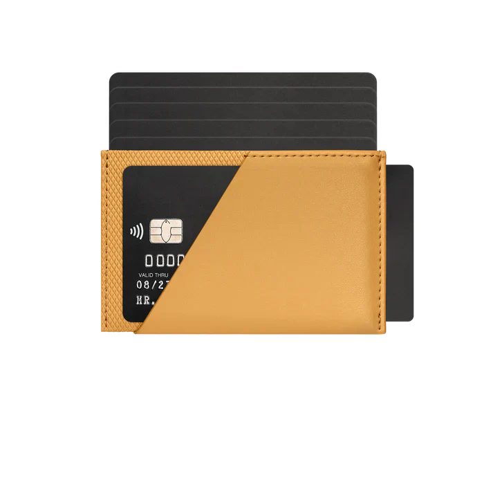 (Re)Classic Card Holder